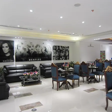 Icon Hotel Timog