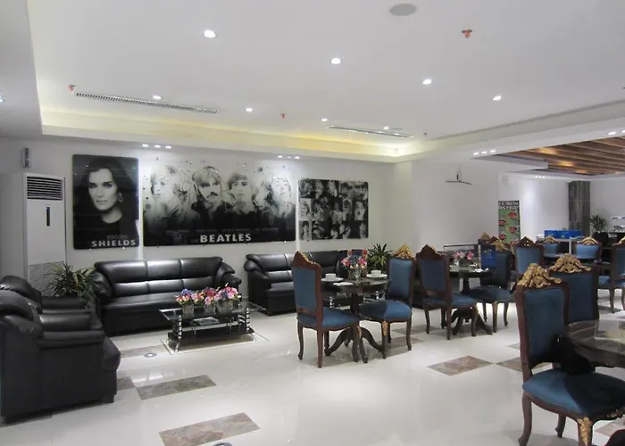 Icon Timog Manila