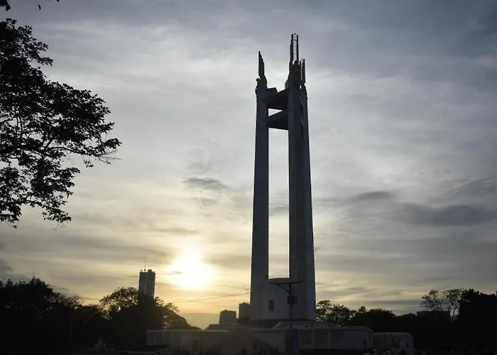 Icon Timog 3* Manila