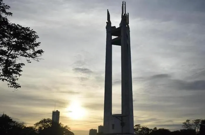 Icon Timog Manila